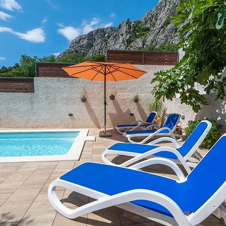 Marina On The Second Floor Apartmán *